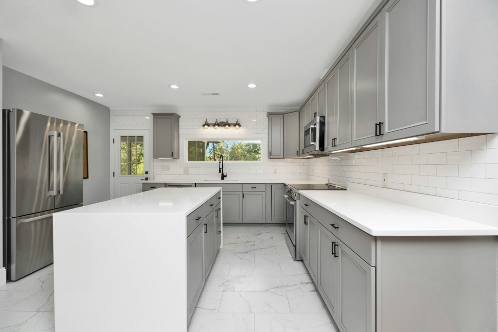 Best Corian Alternatives in the UK: kitchen worktop from Corian Worktops London
